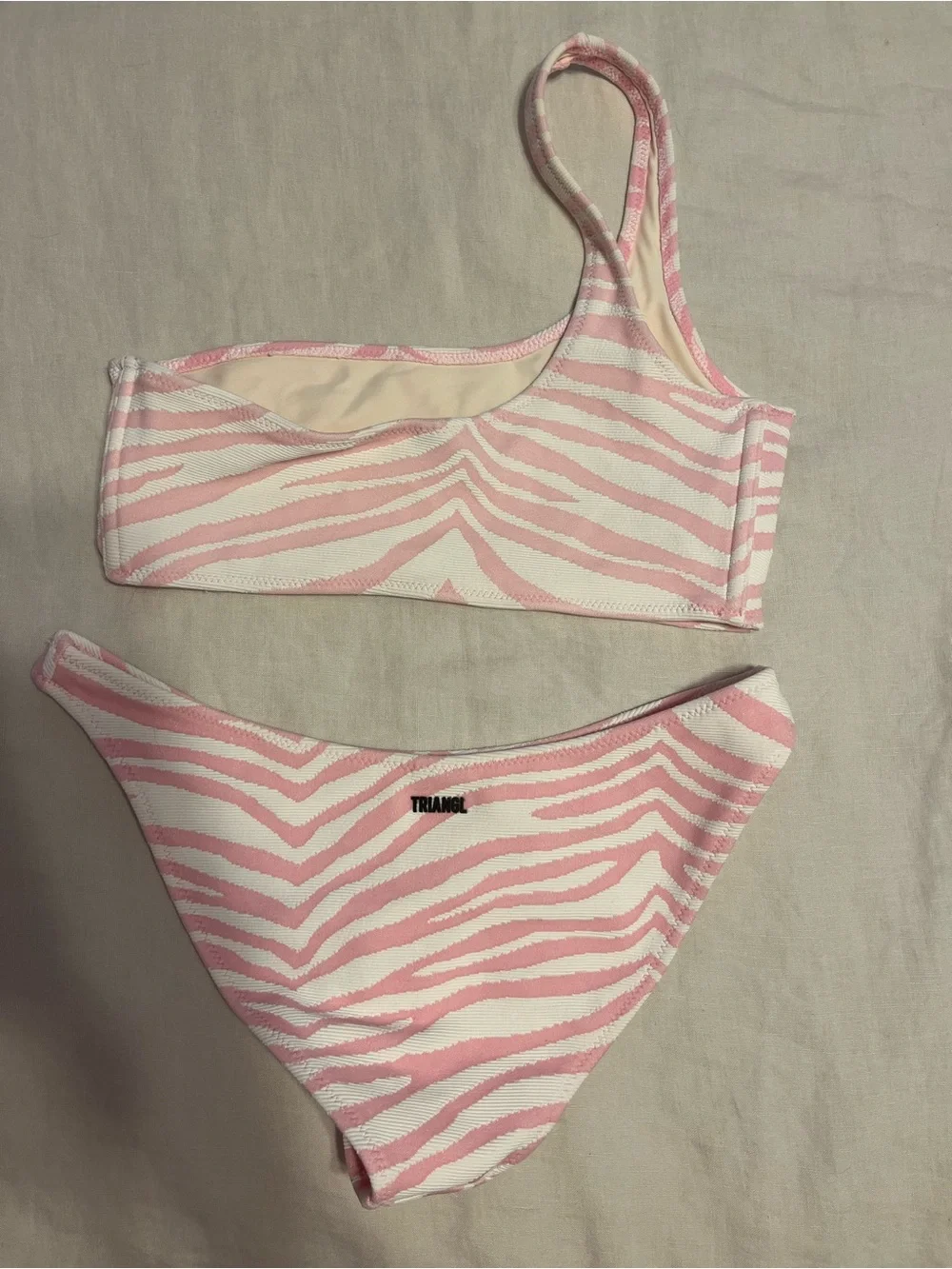 triangl swimwear excellent no